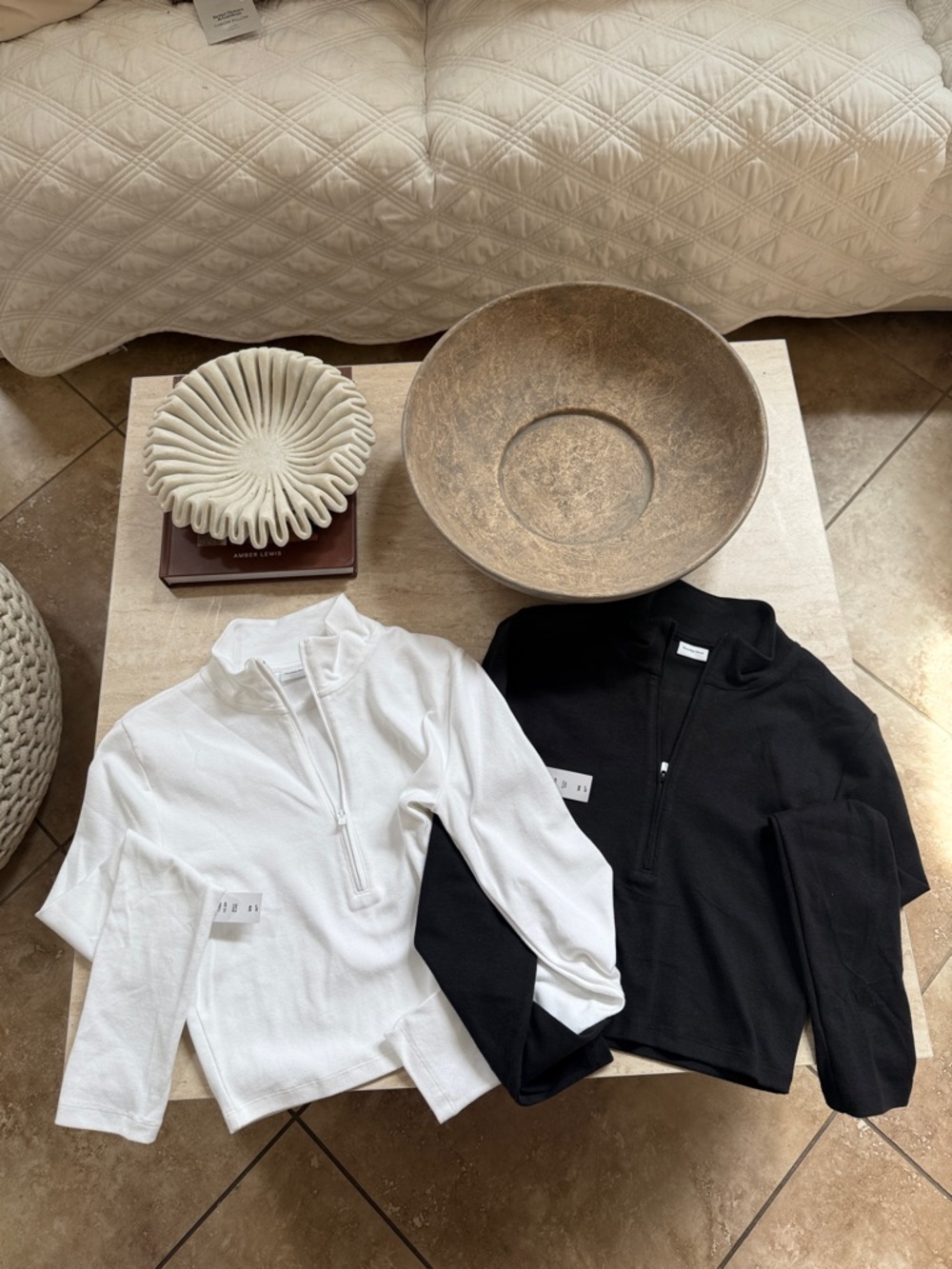 Aritzia Cropped Half-Zip Pullover Top - White and Black - NWT - Medium